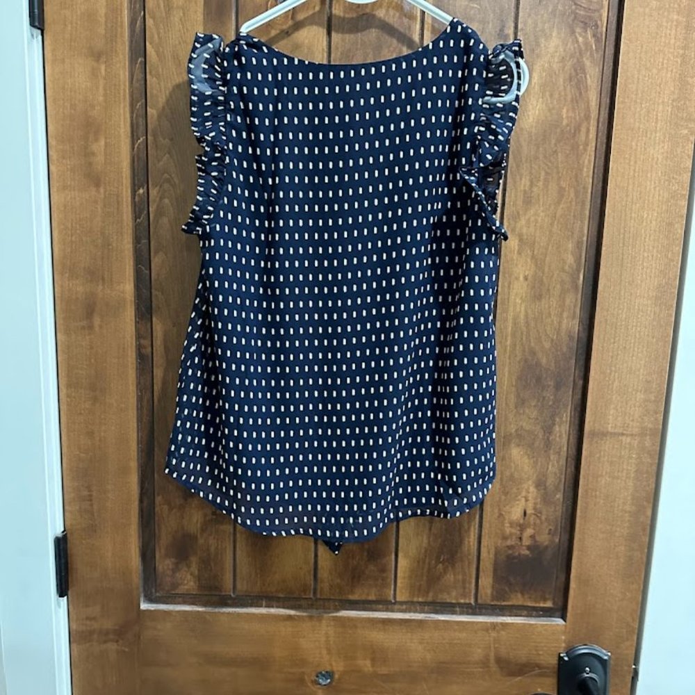 Sabrina Ruffle Tie Front Blouse - Picture 2 of 3